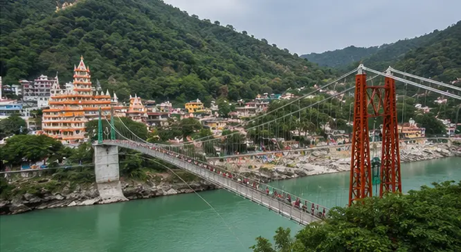 Ram Jhulla is beautiful place at rishikesh
